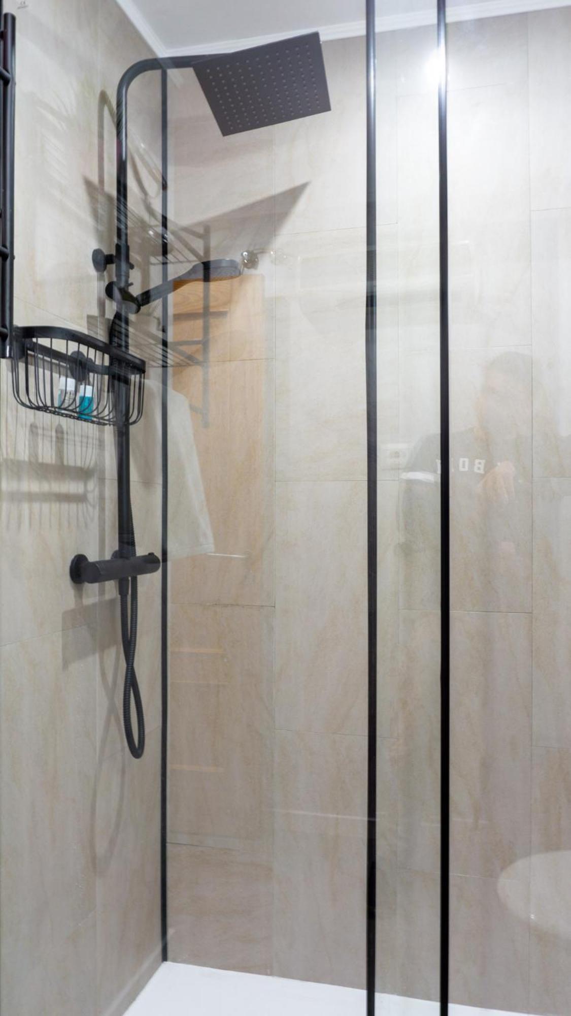 Love Apartment Malaga Center Bagian luar foto